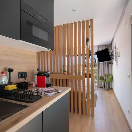 Апартаменты Tiny House Сан-Браш-ди-Алпортел